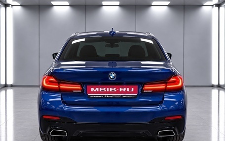BMW 5 серия, 2021 год, 3 620 000 рублей, 3 фотография