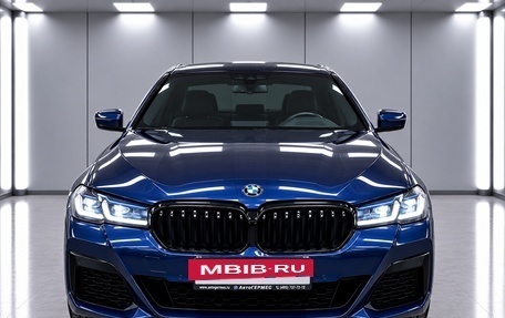 BMW 5 серия, 2021 год, 3 620 000 рублей, 2 фотография
