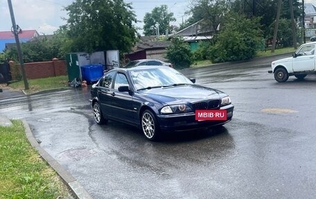BMW 3 серия, 2001 год, 700 000 рублей, 3 фотография