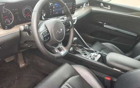 KIA K5, 2020 год, 2 240 000 рублей, 22 фотография