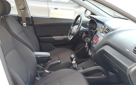 KIA Rio III рестайлинг, 2015 год, 540 000 рублей, 6 фотография