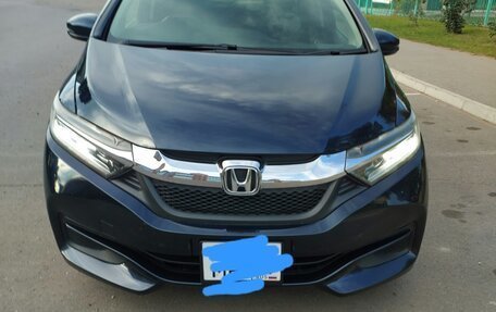 Honda Shuttle II, 2017 год, 1 400 000 рублей, 1 фотография