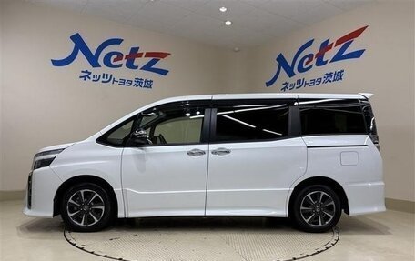 Toyota Voxy III, 2021 год, 1 864 009 рублей, 7 фотография