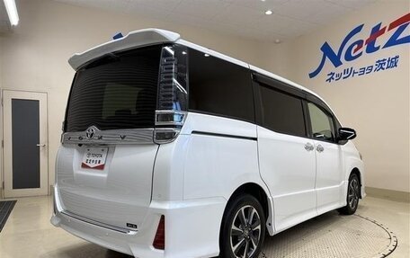 Toyota Voxy III, 2021 год, 1 864 009 рублей, 4 фотография