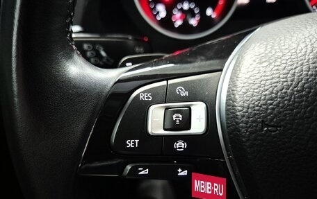 Volkswagen Tiguan II, 2019 год, 2 490 000 рублей, 14 фотография