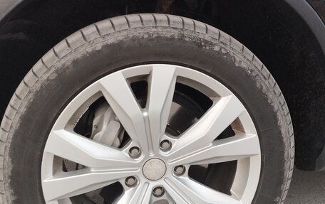 Volkswagen Touareg III, 2012 год, 1 700 000 рублей, 18 фотография