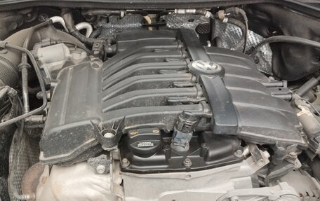 Volkswagen Touareg III, 2012 год, 1 700 000 рублей, 30 фотография