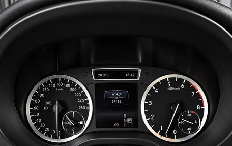 Infiniti Q30, 2017 год, 3 199 000 рублей, 19 фотография