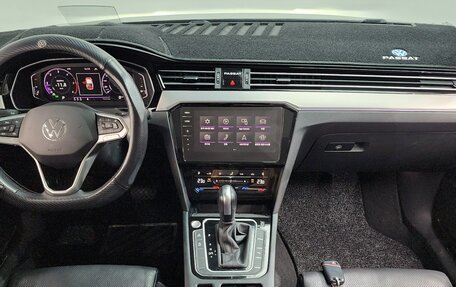 Volkswagen Passat B8 рестайлинг, 2022 год, 1 959 000 рублей, 11 фотография