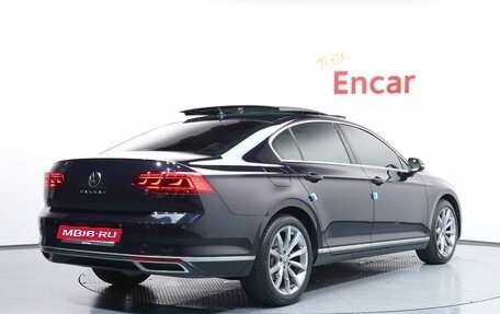 Volkswagen Passat B8 рестайлинг, 2022 год, 1 959 000 рублей, 3 фотография