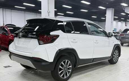 Toyota Yaris XP150 рестайлинг, 2022 год, 1 170 000 рублей, 6 фотография