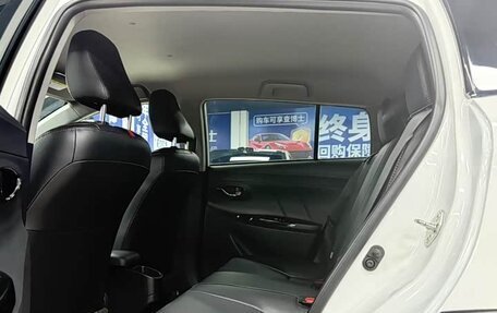 Toyota Yaris XP150 рестайлинг, 2022 год, 1 170 000 рублей, 16 фотография