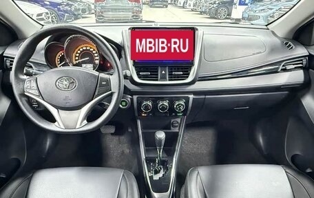 Toyota Yaris XP150 рестайлинг, 2022 год, 1 170 000 рублей, 10 фотография