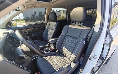 Mitsubishi Outlander III рестайлинг 3, 2022 год, 1 870 008 рублей, 20 фотография