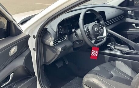 Hyundai Elantra, 2023 год, 1 752 000 рублей, 5 фотография