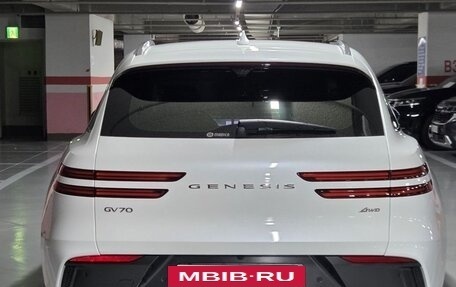Genesis GV70, 2025 год, 6 800 000 рублей, 4 фотография