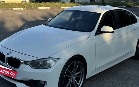 BMW 3 серия, 2012 год, 1 510 000 рублей, 2 фотография