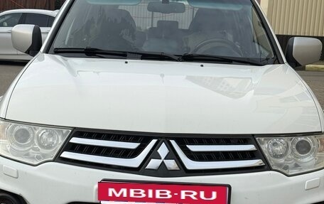 Mitsubishi Pajero Sport II рестайлинг, 2014 год, 1 500 000 рублей, 3 фотография