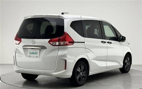 Honda Freed II, 2023 год, 1 200 000 рублей, 7 фотография