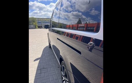 Mercedes-Benz V-Класс, 2019 год, 5 200 000 рублей, 2 фотография