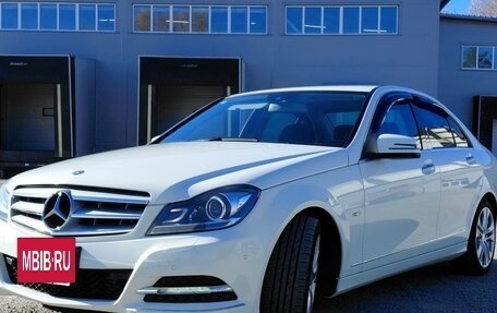 Mercedes-Benz C-Класс, 2011 год, 1 400 000 рублей, 10 фотография