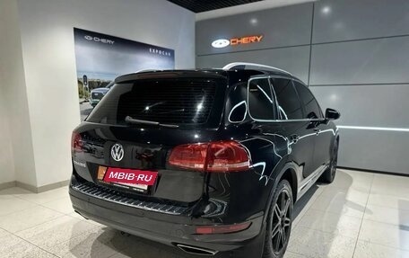 Volkswagen Touareg III, 2011 год, 1 795 000 рублей, 5 фотография