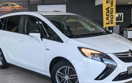 Opel Zafira C рестайлинг, 2013 год, 930 000 рублей, 3 фотография