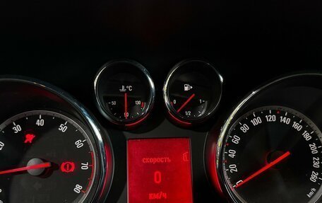 Opel Zafira C рестайлинг, 2013 год, 930 000 рублей, 9 фотография