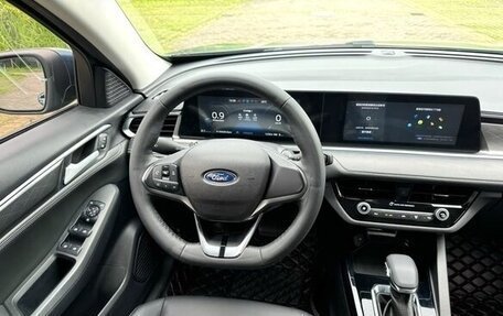 Ford Escort, 2022 год, 1 018 004 рублей, 7 фотография