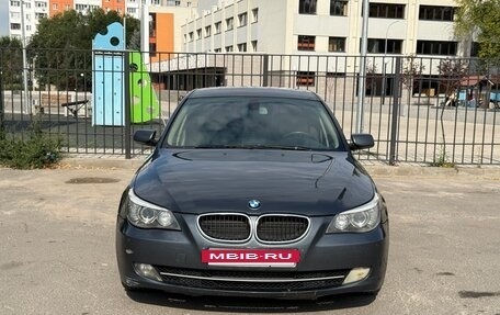 BMW 5 серия, 2008 год, 840 000 рублей, 3 фотография