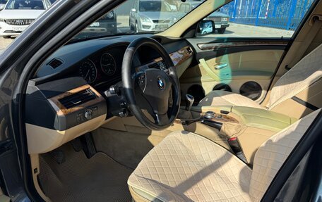 BMW 5 серия, 2008 год, 840 000 рублей, 16 фотография