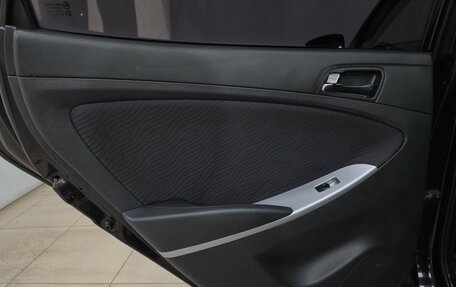 Hyundai Solaris II рестайлинг, 2012 год, 720 000 рублей, 17 фотография