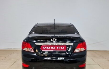 Hyundai Solaris II рестайлинг, 2012 год, 720 000 рублей, 6 фотография