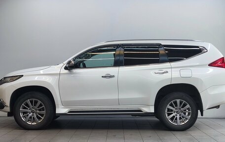 Mitsubishi Pajero Sport III рестайлинг, 2018 год, 2 600 000 рублей, 8 фотография