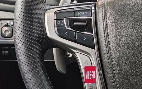 Mitsubishi Pajero Sport III рестайлинг, 2018 год, 2 600 000 рублей, 24 фотография