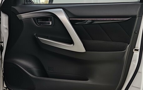 Mitsubishi Pajero Sport III рестайлинг, 2018 год, 2 600 000 рублей, 33 фотография