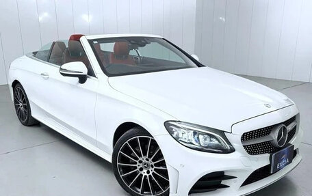 Mercedes-Benz C-Класс, 2020 год, 1 900 000 рублей, 3 фотография