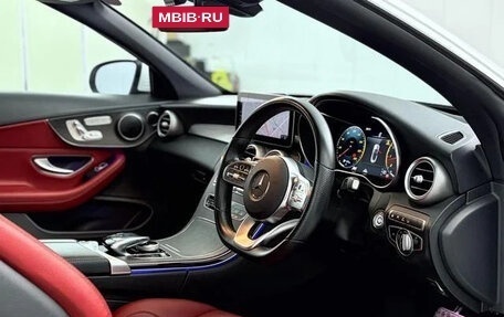 Mercedes-Benz C-Класс, 2020 год, 1 900 000 рублей, 18 фотография