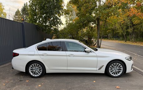 BMW 5 серия, 2018 год, 2 700 000 рублей, 2 фотография