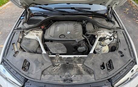 BMW 5 серия, 2018 год, 2 700 000 рублей, 18 фотография