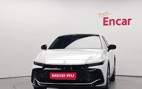 Toyota Crown, 2026 год, 7 615 000 рублей, 3 фотография