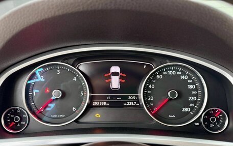 Volkswagen Touareg III, 2010 год, 2 300 000 рублей, 19 фотография