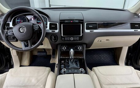 Volkswagen Touareg III, 2010 год, 2 300 000 рублей, 13 фотография