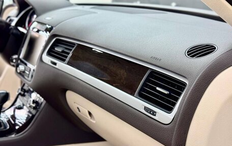 Volkswagen Touareg III, 2010 год, 2 300 000 рублей, 14 фотография