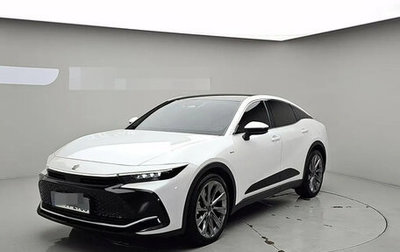 Toyota Crown, 2024 год, 6 897 000 рублей, 1 фотография