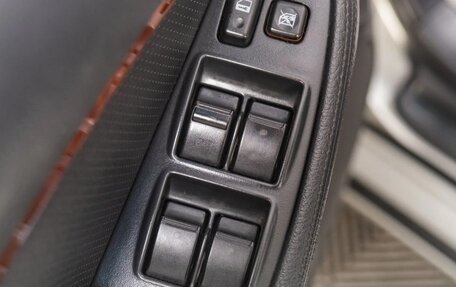 Toyota Avensis III рестайлинг, 2005 год, 939 000 рублей, 8 фотография