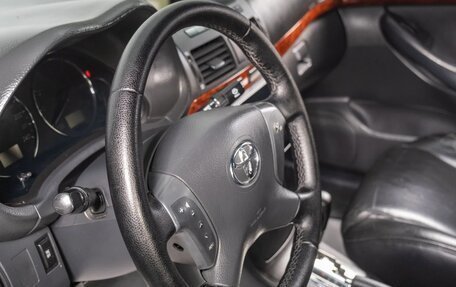 Toyota Avensis III рестайлинг, 2005 год, 939 000 рублей, 13 фотография