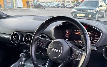 Audi TT, 2018 год, 2 700 000 рублей, 4 фотография