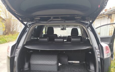 Toyota RAV4, 2016 год, 2 100 000 рублей, 6 фотография