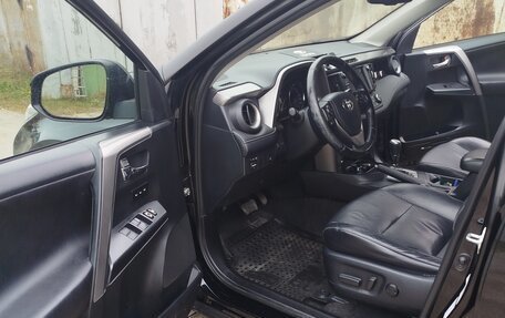 Toyota RAV4, 2016 год, 2 100 000 рублей, 8 фотография